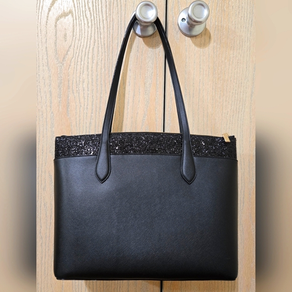 Kate Spade Large FlashGlitter. Retail$359 Like new - Picture 6 of 16